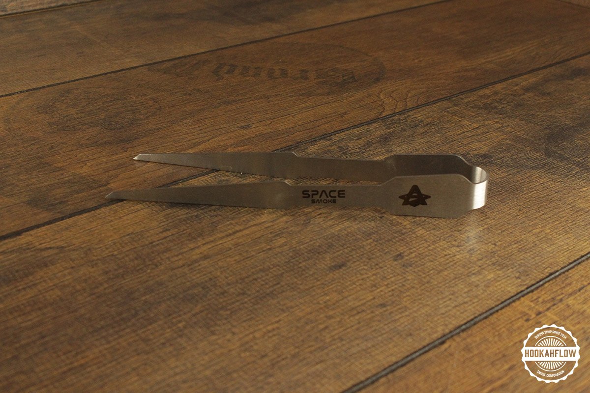 Space Tongs Space Tongs